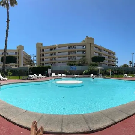 Iguazu Poolview Near Yumbo Apartment Playa del Ingles (Gran Canaria)