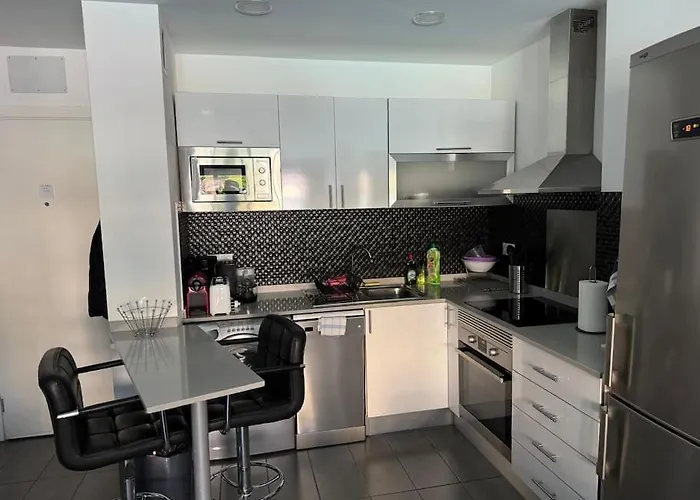 Iguazu Poolview Near Yumbo Appartement Playa del Inglés