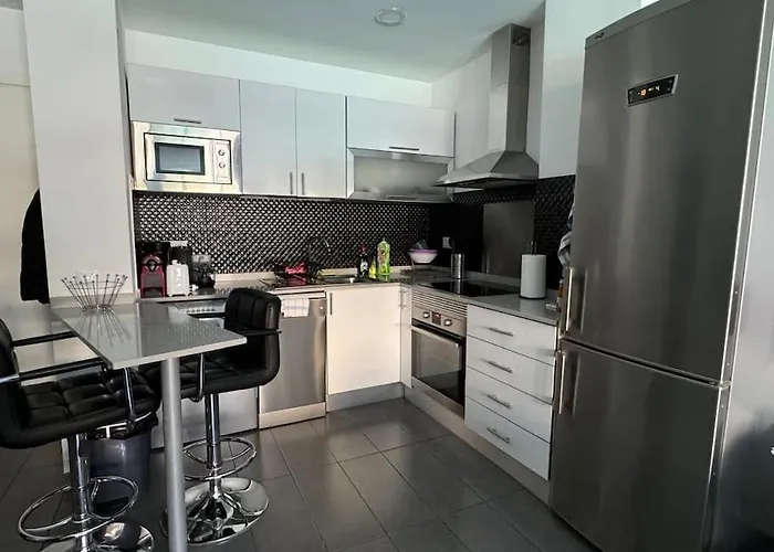 Iguazu Poolview Near Yumbo *