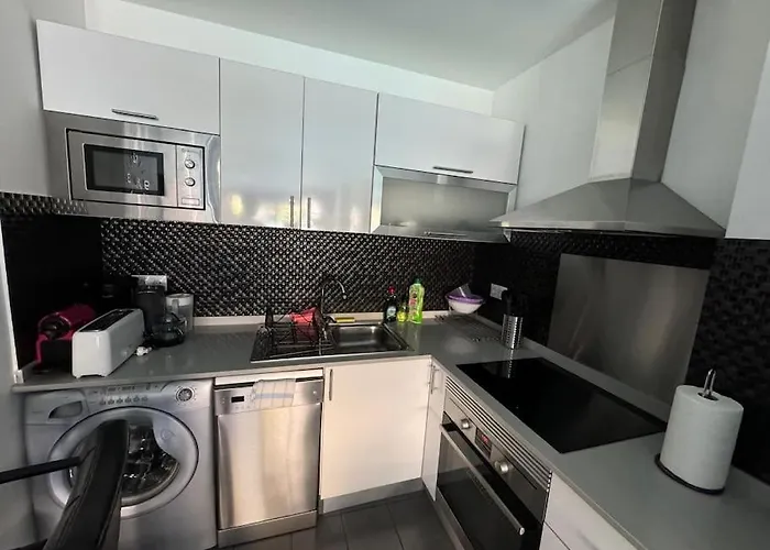 Iguazu Poolview Near Yumbo