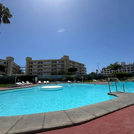 Iguazu Poolview Near Yumbo Апартаменты